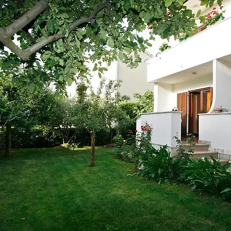 Apartamento Nerina *